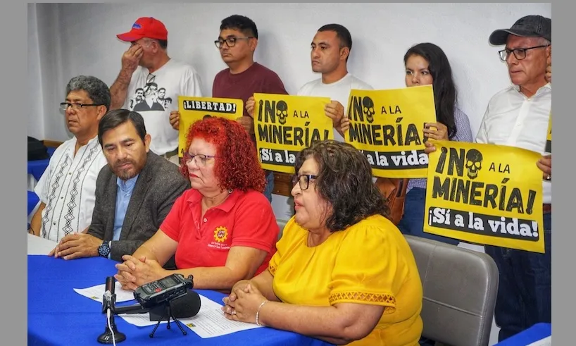 Comunidad Santa Marta acusa a la FGR de insistir en un tercer juicio contra ambientalistas Comunidad Santa Marta acusa a la FGR de insistir en un tercer juicio contra ambientalistas