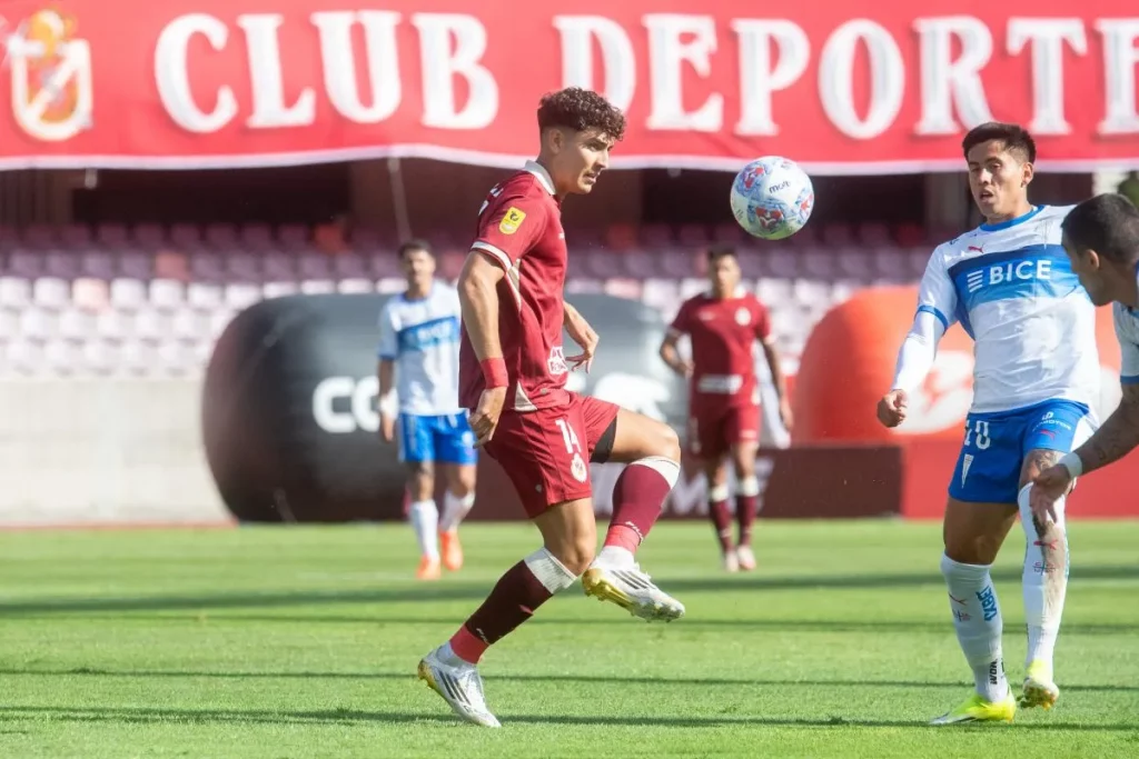 Con doblete de Chamorro: Deportes La Serena empata frente a Universidad Católica