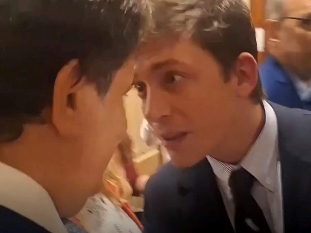 Confirman el sobreseimiento de Santiago Caputo en la causa por amenazas que le abrió Facundo Manes Confirman el sobreseimiento de Santiago Caputo en la causa por amenazas que le abrió Facundo Manes