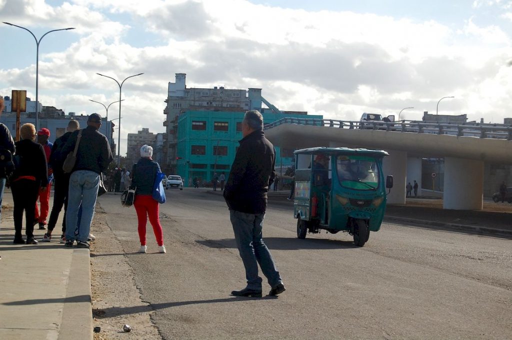 Cuba responde con medidas de supervivencia al desafío de un colapso energético diseñado por EEUU