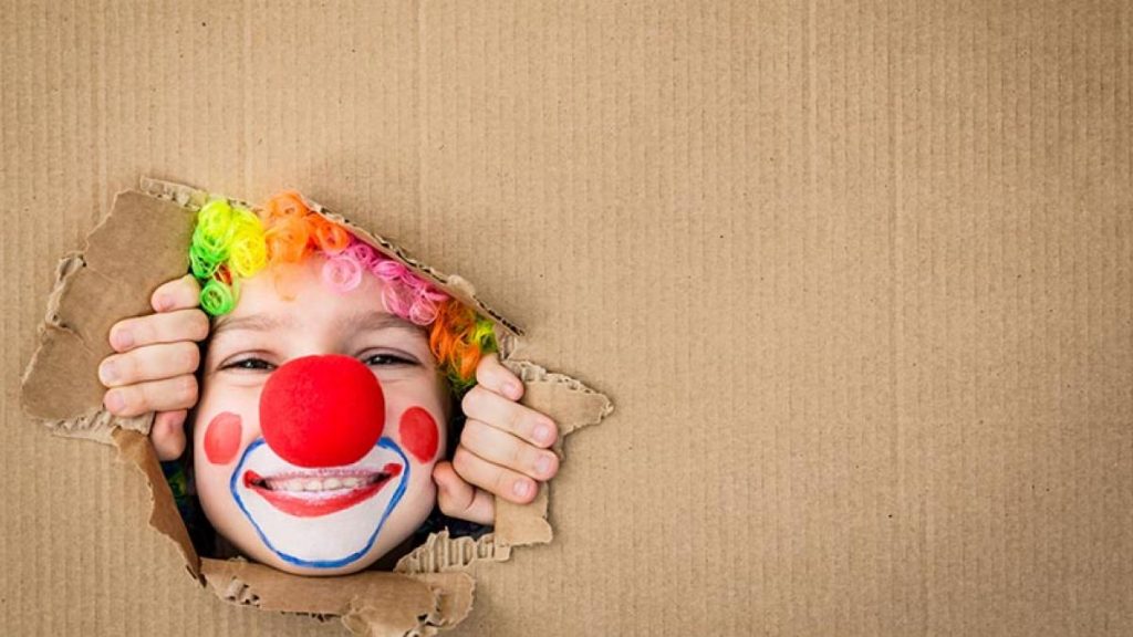 De cara al público, ay... por Joaquín Luna