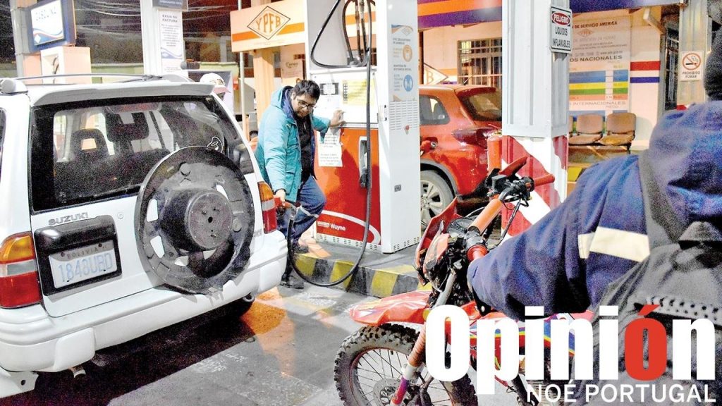 Defensor pide información a Hidrocarburos y ANH sobre denuncias de mala calidad de gasolina Defensor pide información a Hidrocarburos y ANH sobre denuncias de mala calidad de gasolina