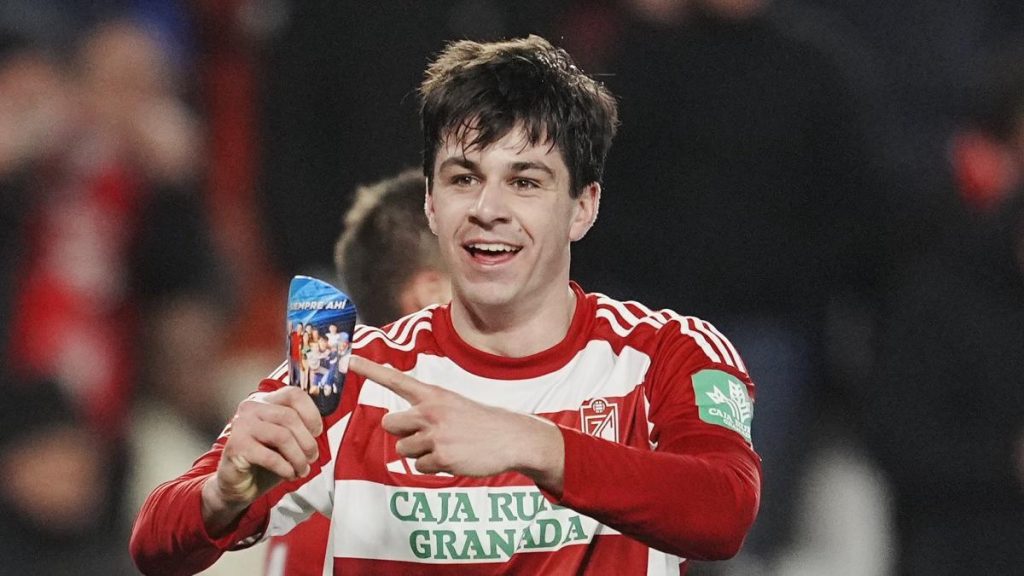 El Granada deja al Valladolid al borde del abismo