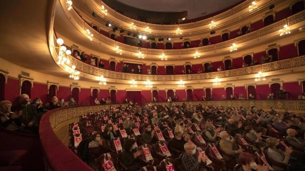 El Teatro Fortuny de Reus suspende temporalmente su programación por seguridad El Teatro Fortuny de Reus suspende temporalmente su programación por seguridad