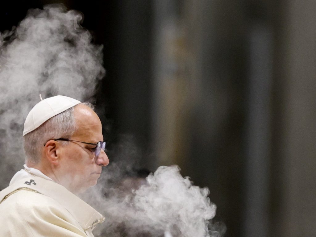 El fantasma de un cisma resurge en la Iglesia Católica y un cardenal argentino busca mediar El fantasma de un cisma resurge en la Iglesia Católica y un cardenal argentino busca mediar