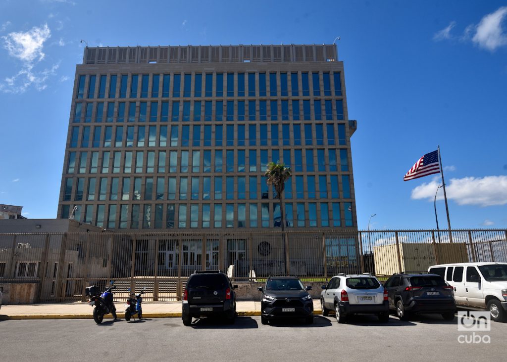 Embajada de EEUU en La Habana emite alerta de seguridad por "aumento de protestas" y "retórica antiestadounidense"