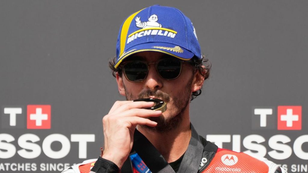 En Italia sitúan a Bagnaia firmando con Aprilia