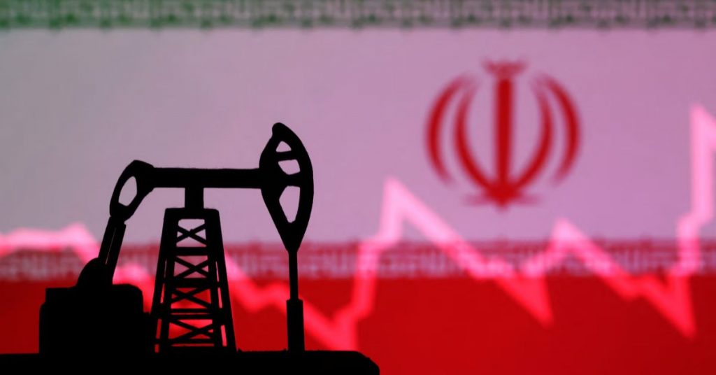 Estados Unidos anuncia nuevas sanciones petroleras contra Irán.