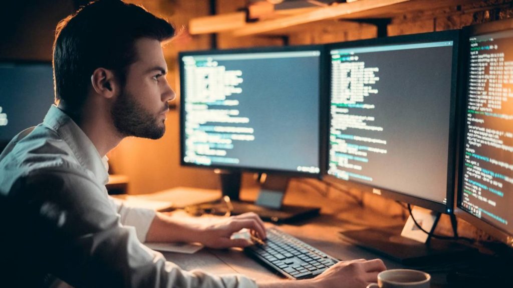 Estas son las profesiones con peor futuro en el mercado laboral en 2026, según la inteligencia artificial Estas son las profesiones con peor futuro en el mercado laboral en 2026, según la inteligencia artificial