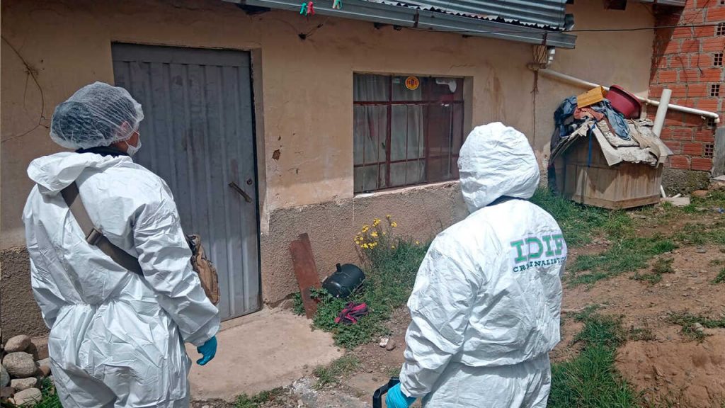 Fiscalía investiga la muerte de una mujer; su esposo es el principal sospechoso