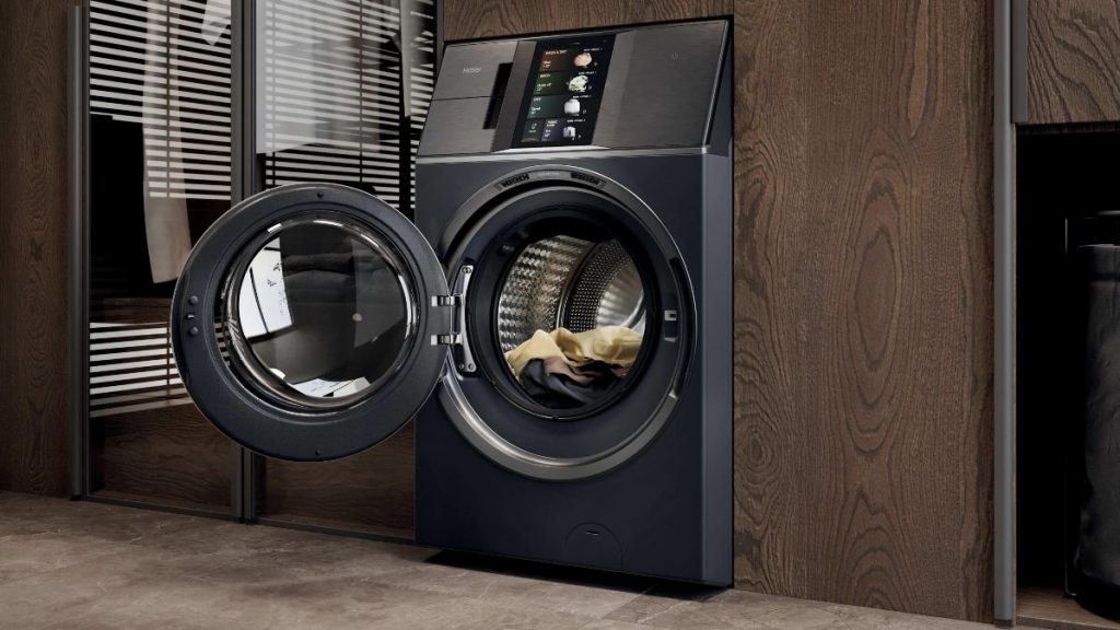 Haier L+ Combo, una lavaecadora que permite lavar hasta 18 kg con pantalla de 10,1 pulgadas