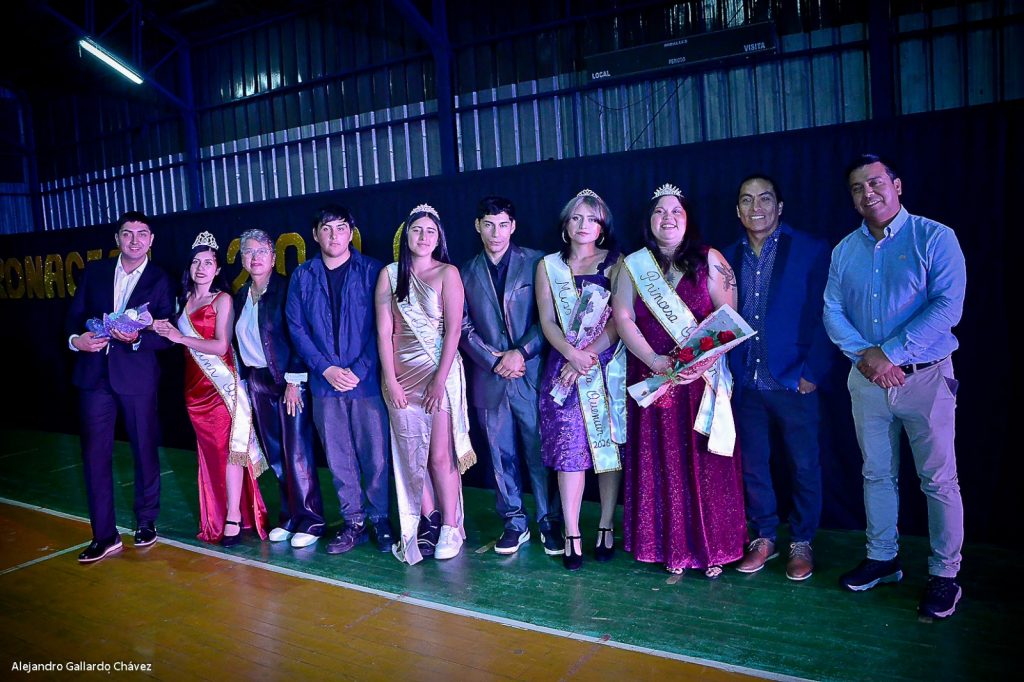 Ignacia Subiabre fue elegida reina de Quenuir Ignacia Subiabre fue elegida reina de Quenuir