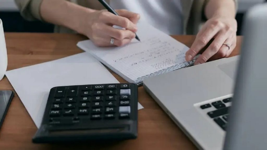 Inocencia fiscal: qué cambia para quienes depositan dólares