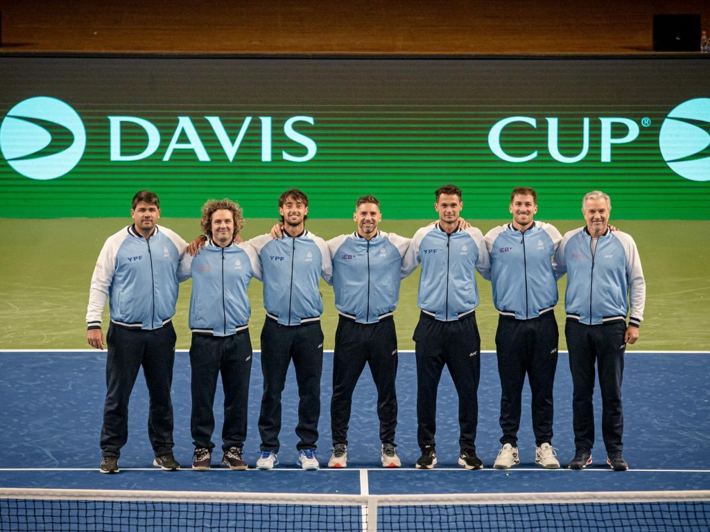 Javier Frana: la interminable travesía para llegar a Busan y los secretos de la superficie en la que se enfrentarán a Corea del Sur por la Copa Davis :: Olé