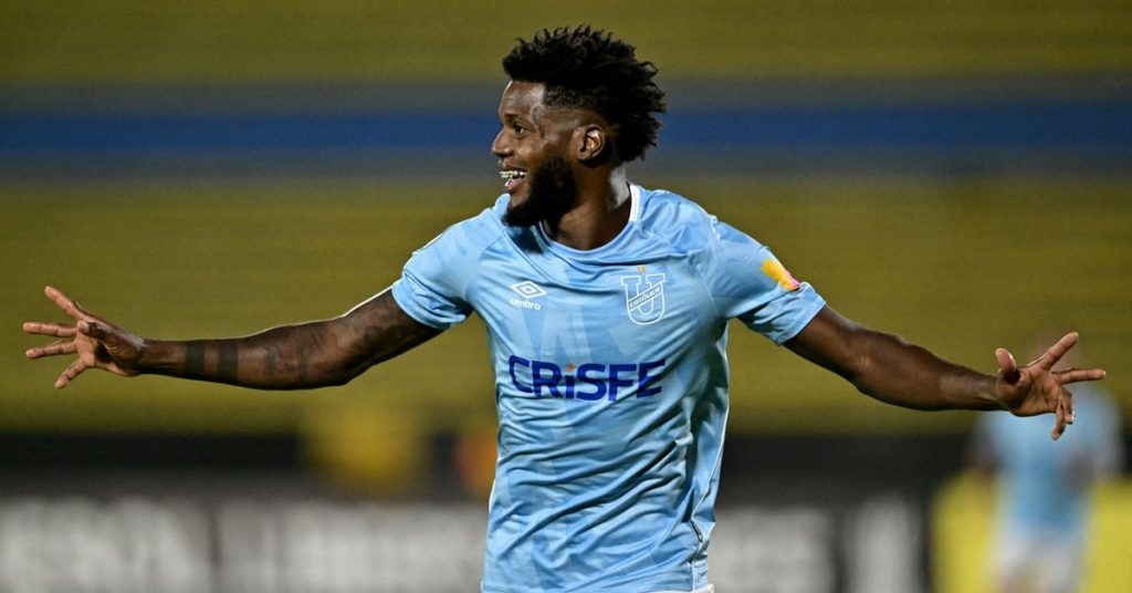 José Fajardo| Delantero panameño golea y se lesiona en partido de la Copa Libertadores 2026 - Somos La Sele