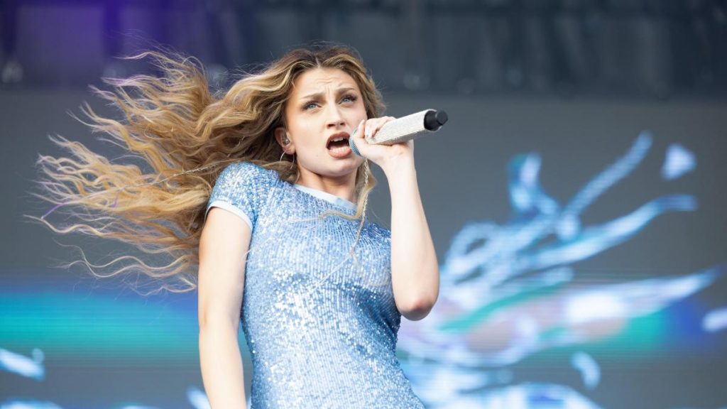 Julieta dice adiós a las giras en Razzmatazz para volver renovada