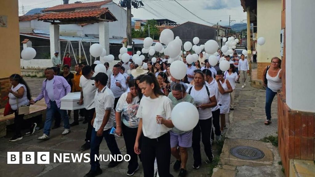Kevin Acosta, el niño colombiano que murió esperando un medicamento para la hemofilia (y la indignación que genera la respuesta del gobierno) Kevin Acosta, el niño colombiano que murió esperando un medicamento para la hemofilia (y la indignación que genera la respuesta del gobierno)