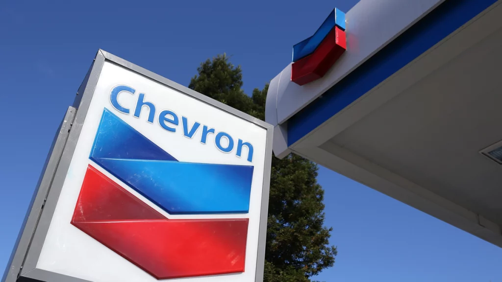 La encargada de negocios de Estados Unidos en Venezuela se reúne con Chevron para coordinar el plan de Trump de recuperación económica La encargada de negocios de Estados Unidos en Venezuela se reúne con Chevron para coordinar el plan de Trump de recuperación económica