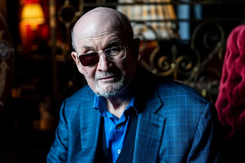 La penúltima hora de Salman Rushdie: una celebración literaria con advertencias sombrías