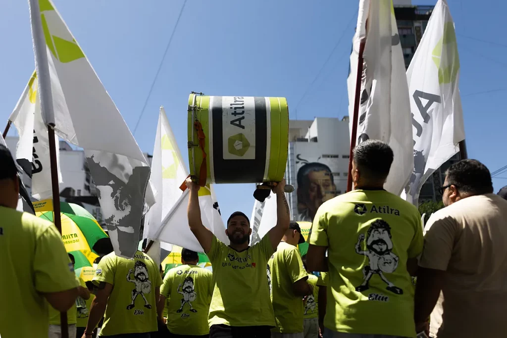 La reforma laboral de Milei se complica e impulsa la huelga general contra el Gobierno