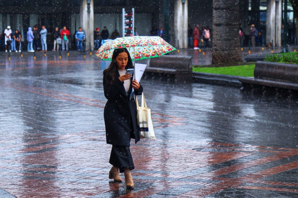Lluvias y tormentas marcan el clima en Ecuador este lunes 9 de febrero de 2026 Lluvias y tormentas marcan el clima en Ecuador este lunes 9 de febrero de 2026
