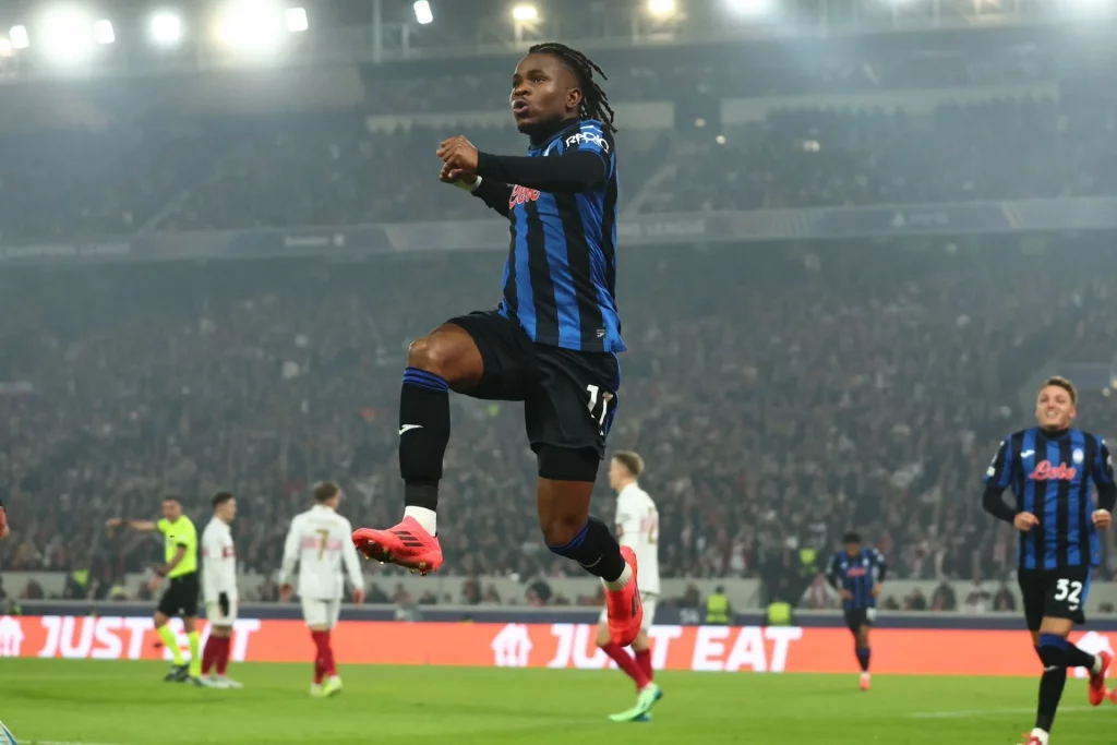 Lookman, un torbellino al que el hambre y la pobreza no pueden frenar