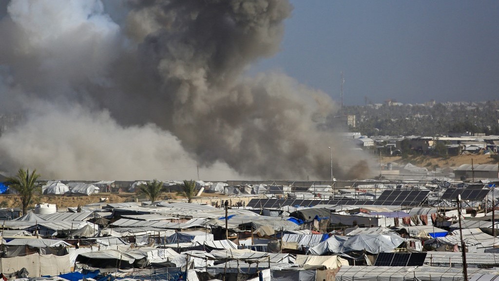 Los Estados árabes y musulmanes condenan las violaciones del alto el fuego por parte de Israel tras los mortíferos ataques en Gaza Los Estados árabes y musulmanes condenan las violaciones del alto el fuego por parte de Israel tras los mortíferos ataques en Gaza