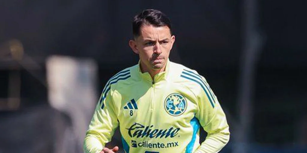 Manu Fajardo confirma el fichaje de Álvaro Fidalgo por el Betis: «Nos faltan flecos» Manu Fajardo confirma el fichaje de Álvaro Fidalgo por el Betis: «Nos faltan flecos»