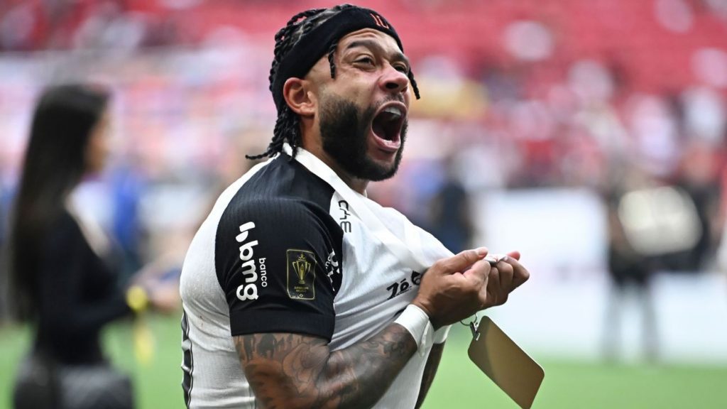 Memphis Depay dice que es ‘Corinthians da Europa’ y responde con ironía sobre la renovación después de la Copa Memphis Depay dice que es 'Corinthians da Europa' y responde con ironía sobre la renovación después de la Copa