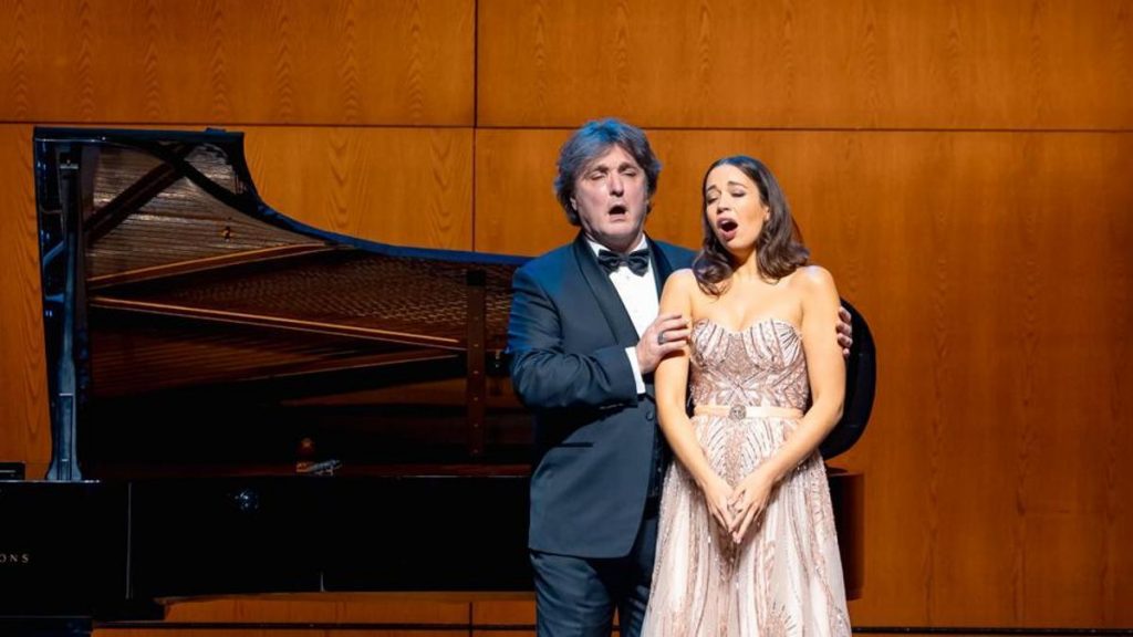 Nadine Sierra y Ludovic Tézier, ovacionados en el Liceu Nadine Sierra y Ludovic Tézier, ovacionados en el Liceu