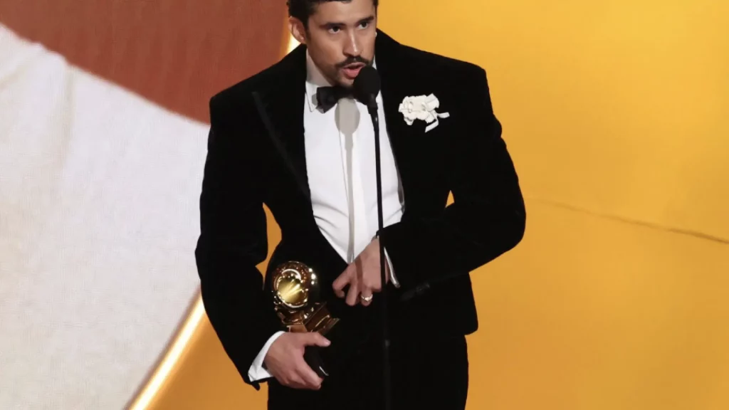 “No somos salvajes, somos humanos y americanos” "No somos salvajes, somos humanos y americanos"