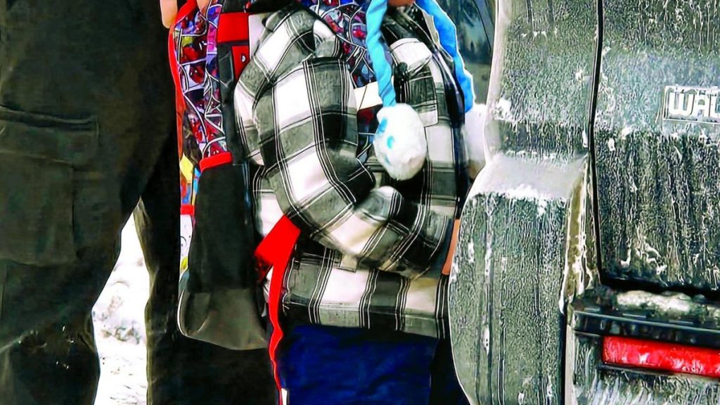 Persistir abusos de ICE contra menores de edad; semanas o meses retenidos