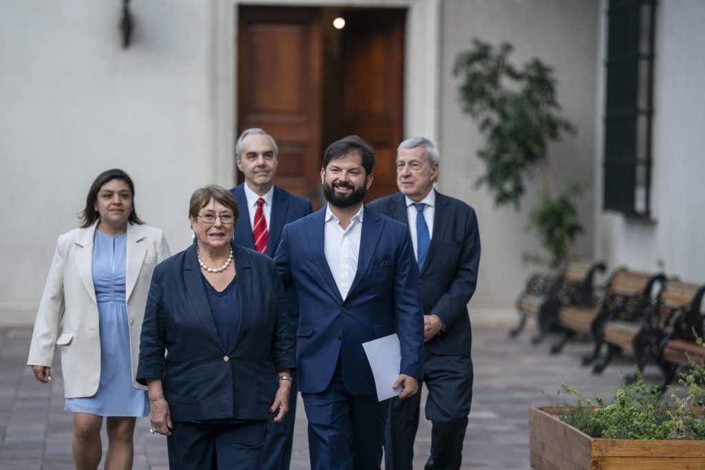 Presidente Boric oficializa candidatura de Michelle Bachelet a la Secretaría General de la ONU con respaldo de Chile, México y Brasil