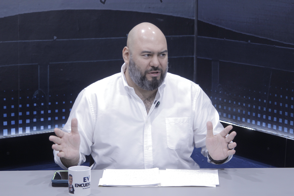 Presidente de ARENA advierte que Nuevas Ideas “coquetea con una dictadura” Presidente de ARENA advierte que Nuevas Ideas “coquetea con una dictadura”