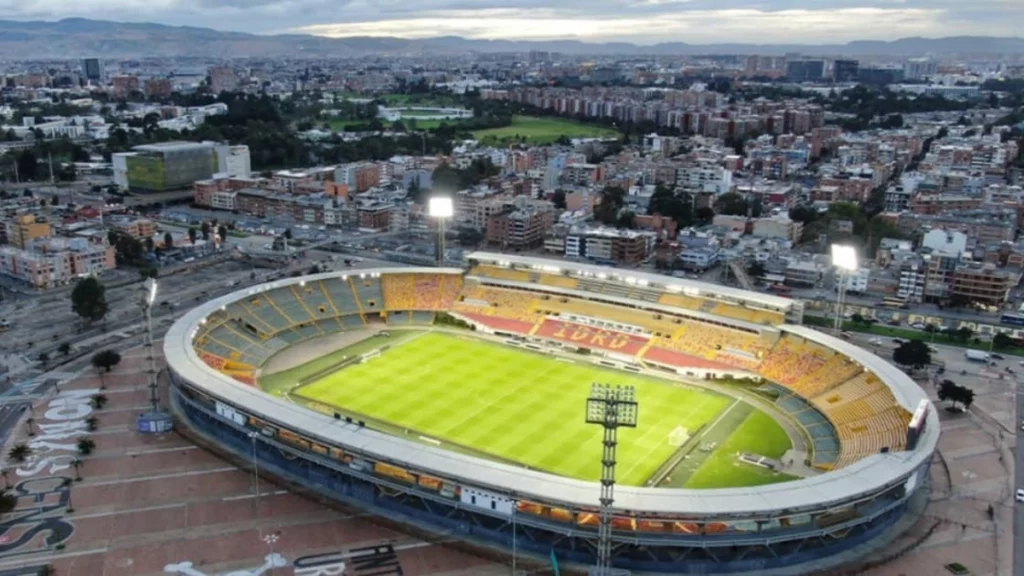 Sencia se pronuncia sobre el mal estado de la cancha del Nemesio Camacho El Campín, antes de reanudarse Millonarios–Medellín Sencia se pronuncia sobre el mal estado de la cancha del Nemesio Camacho El Campín, antes de reanudarse Millonarios–Medellín