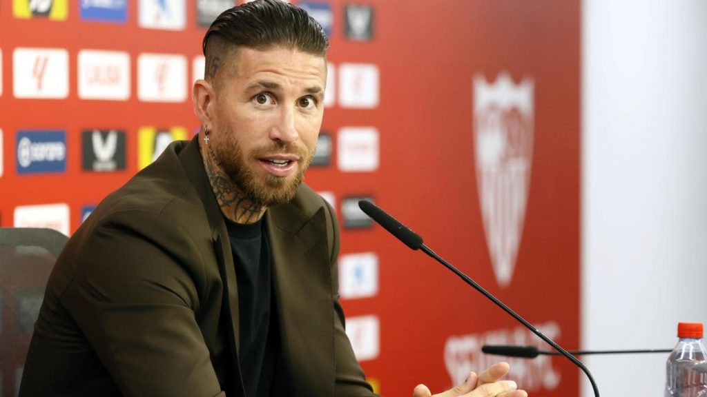 Sergio Ramos regresa al Sevilla para profundizar en las cuentas del club Sergio Ramos regresa al Sevilla para profundizar en las cuentas del club
