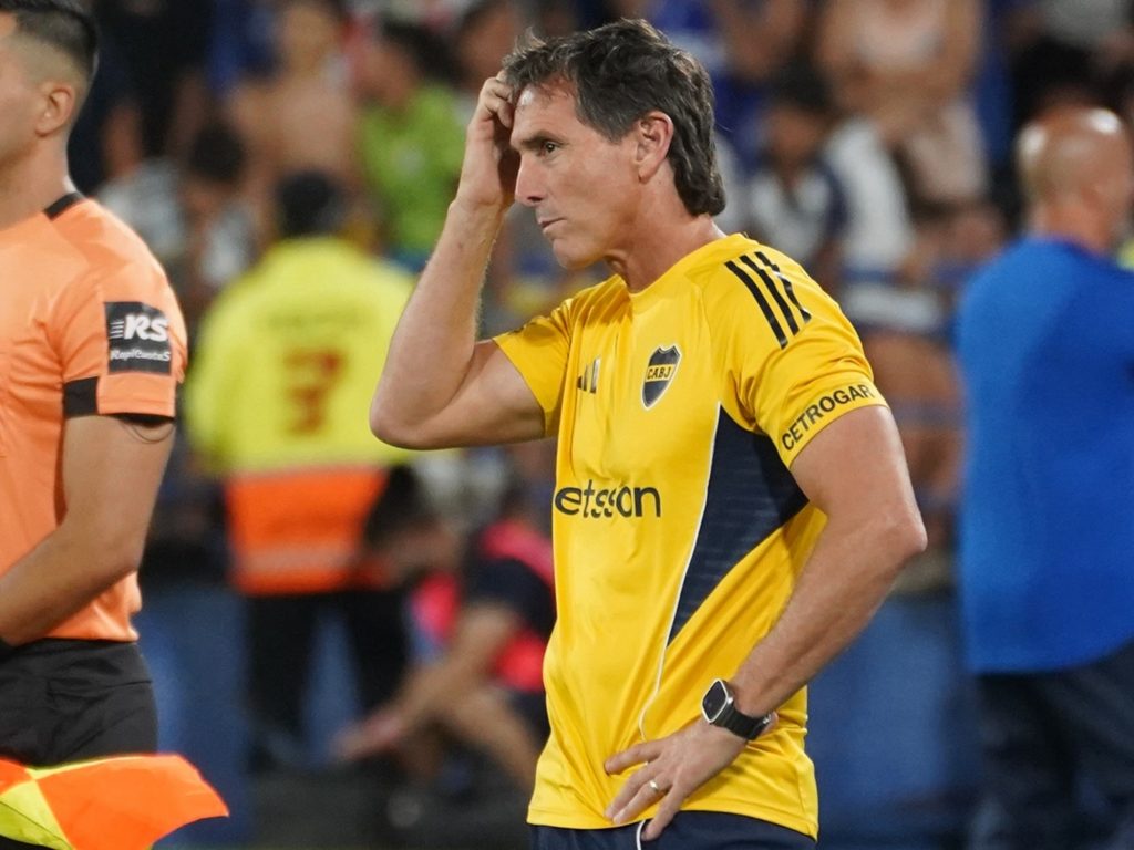 Sifón sin gas: Úbeda y una derrota que otra vez pone en debate su ciclo :: Olé Sifón sin gas: Úbeda y una derrota que otra vez pone en debate su ciclo :: Olé