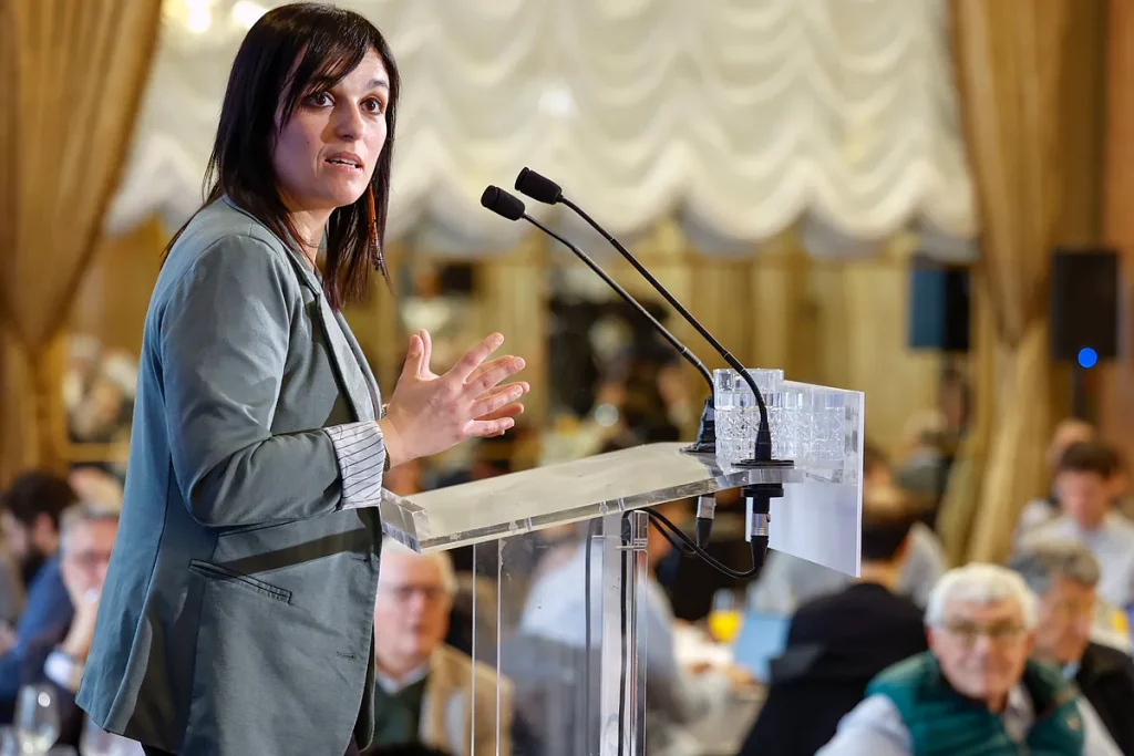 Sílvia Orriols ve posibles pactos de gobierno con Junts si Aliança no tiene que renunciar a su programa: "Mucha gente que nace, vive y trabaja en Cataluña nunca será catalana."