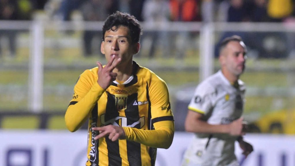 The Strongest sufre, pero saca una mínima ventaja en la Conmebol Libertadores (2-1)