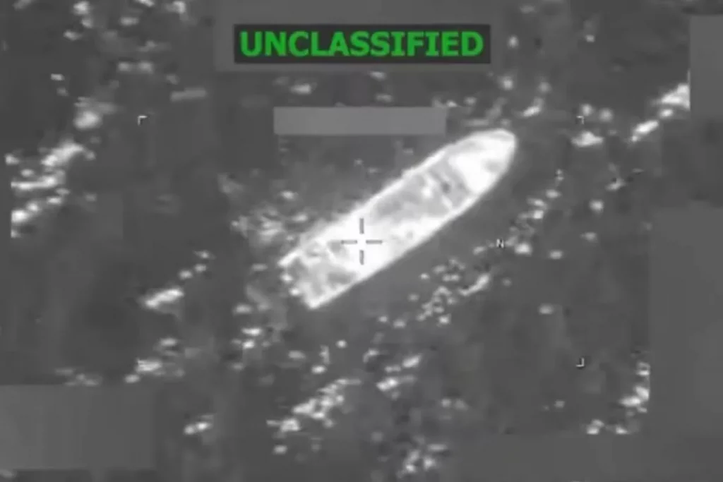 Tres muertos en un nuevo "ataque letal" de Estados Unidos contra una supuesta narcolancha en el Pacífico Tres muertos en un nuevo "ataque letal" de Estados Unidos contra una supuesta narcolancha en el Pacífico