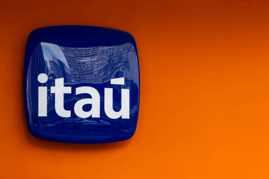 Tribunal mantém travado julgamento sobre fusão do Itaú – 02/04/2026 – Economía Tribunal mantém travado julgamento sobre fusão do Itaú - 02/04/2026 - Economía