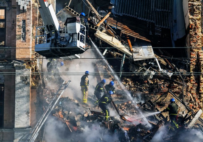 Un ataque ruso con dron mata a tres niños y un adulto en la región ucraniana de Járkov Un ataque ruso con dron mata a tres niños y un adulto en la región ucraniana de Járkov