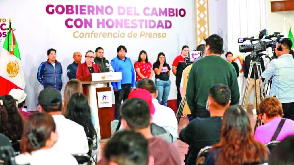 Universitarios recibirán $1,250 por pasajes