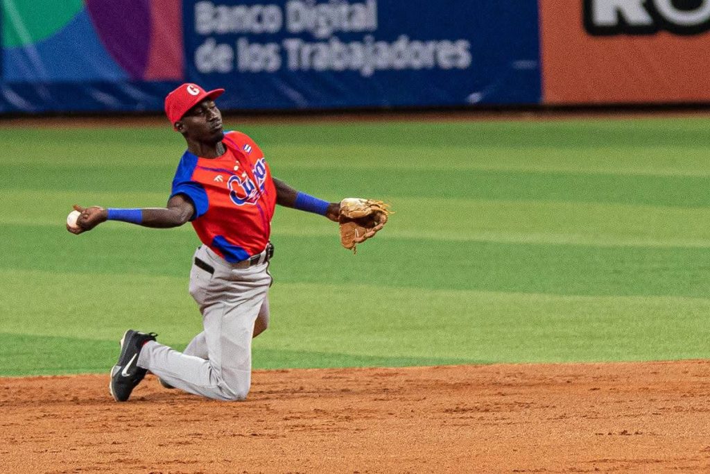 Venezuela saca a Cuba de la final de la Serie de las Américas