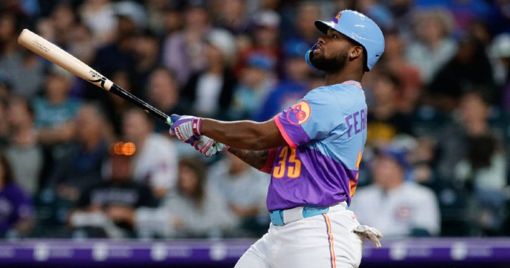 Yanquiel Fernández pasa waivers sin ser reclamado y seguirá en Triple-A con los Yankees