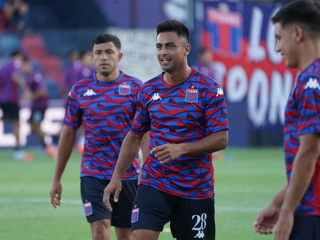 con una corrida de 40 metros metió un golazo ante Racing