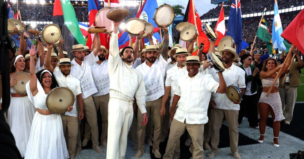 "repugnante", "ilegal", "depravado" y "en español" ¿Por qué Trump y los MAGA odian tanto a Bad Bunny? "repugnante", "ilegal", "depravado" y "en español" ¿Por qué Trump y los MAGA odian tanto a Bad Bunny?