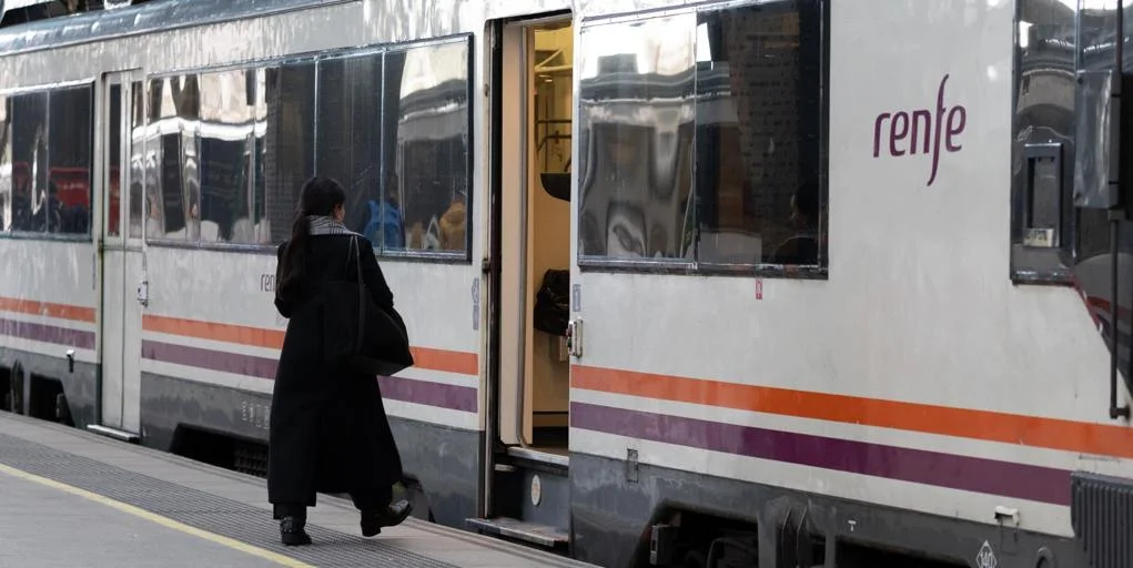 trenes afectados en Cercanías, AVE, Media Distancia, Iryo y Ouigo este lunes 9 de febrero trenes afectados en Cercanías, AVE, Media Distancia, Iryo y Ouigo este lunes 9 de febrero