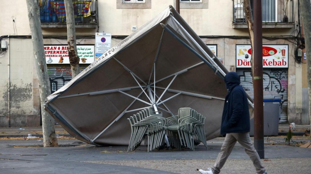 vuelven a decretar alerta naranja por viento extremo en estas zonas de Catalunya vuelven a decretar alerta naranja por viento extremo en estas zonas de Catalunya