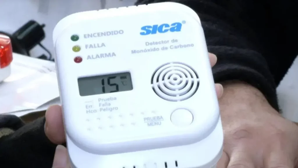 ¿Cuánto cuestan y cómo funcionan los detectores de monóxido de carbono?